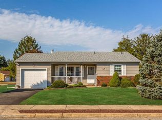 32 Eton Rd, Toms River, NJ 08757