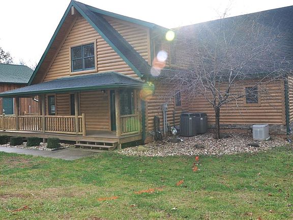 4th image of 425 Casaloma Dr