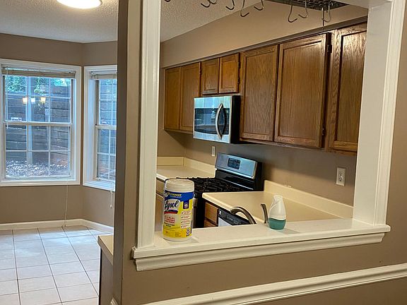 3rd image of 6026 Pinebark Ct