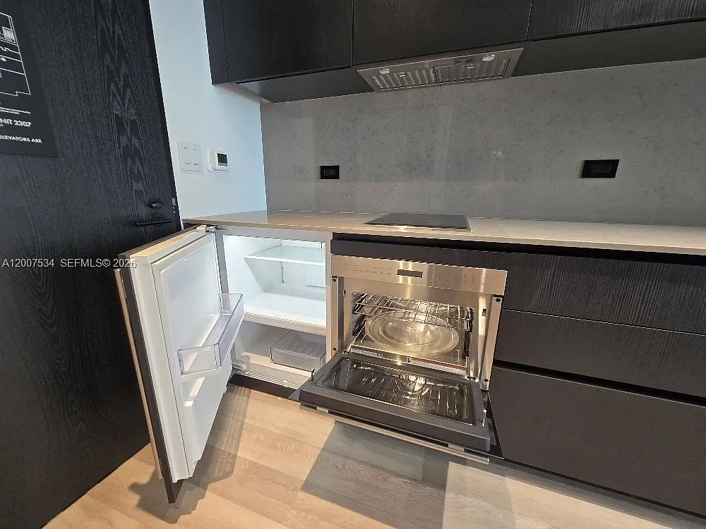 Studio, 1.0 bath, 481 sqft, $3,000 — Photo 3
