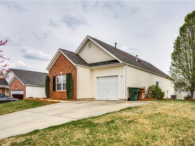 4824 Kingwell Dr, Mc Leansville, NC, 27301