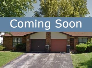 20 Chase Park Dr, Belleville, IL 62226