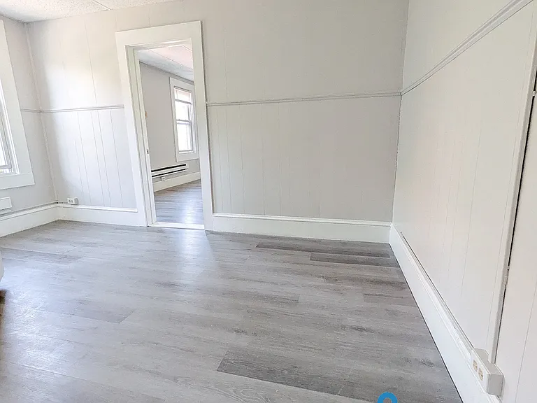 212 Lyman St #3L — Photo 12