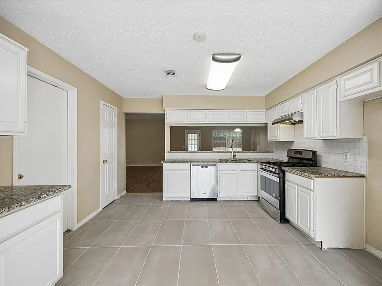 3207 Rimrock Dr — Photo 9