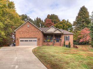 1201 Hickory Ln, Owensboro, KY 42303