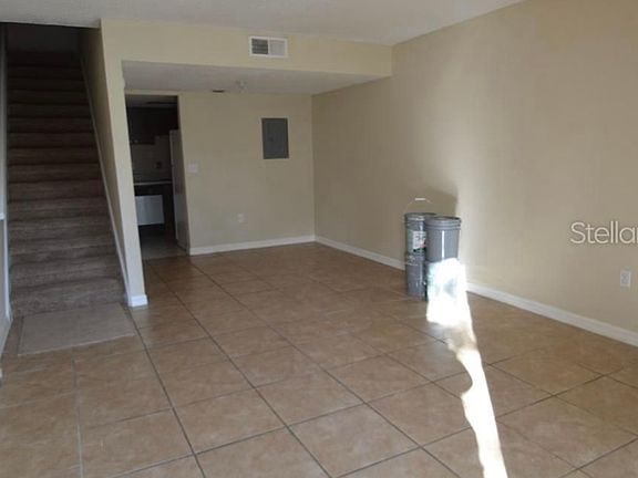 3rd image of 4215 S Semoran Blvd APT 5