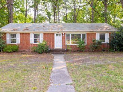 203 Homestead Dr, Colonial Heights, VA, 23834