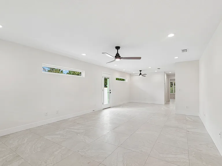 550 Milwaukee Ave #550 — Photo 12