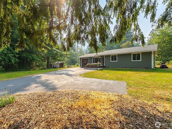 3rd image of 17727 Cedar Falls Road SE