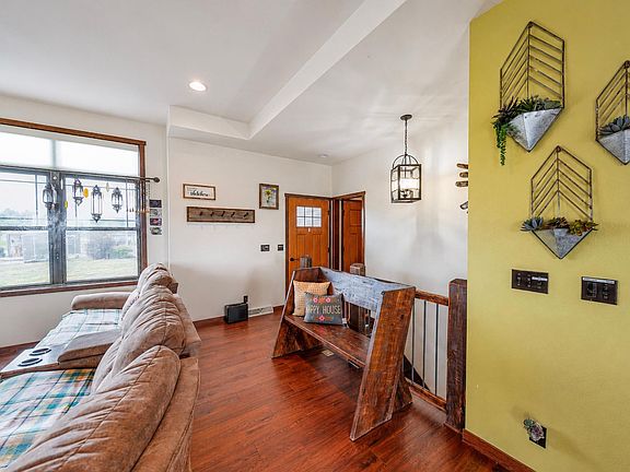 4th image of 1409 Ellen Ct