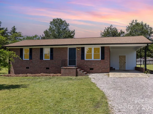 613 Unique St, Chester, SC 29706