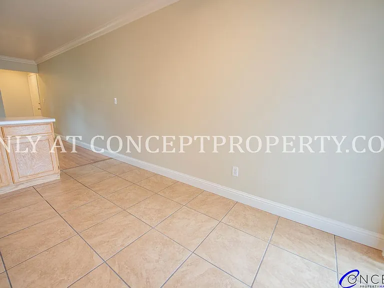 100 S Orchard Dr — Photo 66