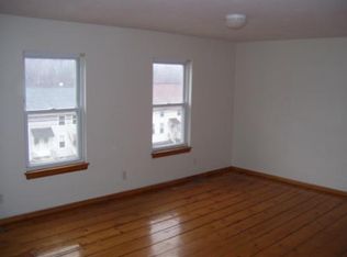 2284 Providence Rd, Northbridge, MA 01534