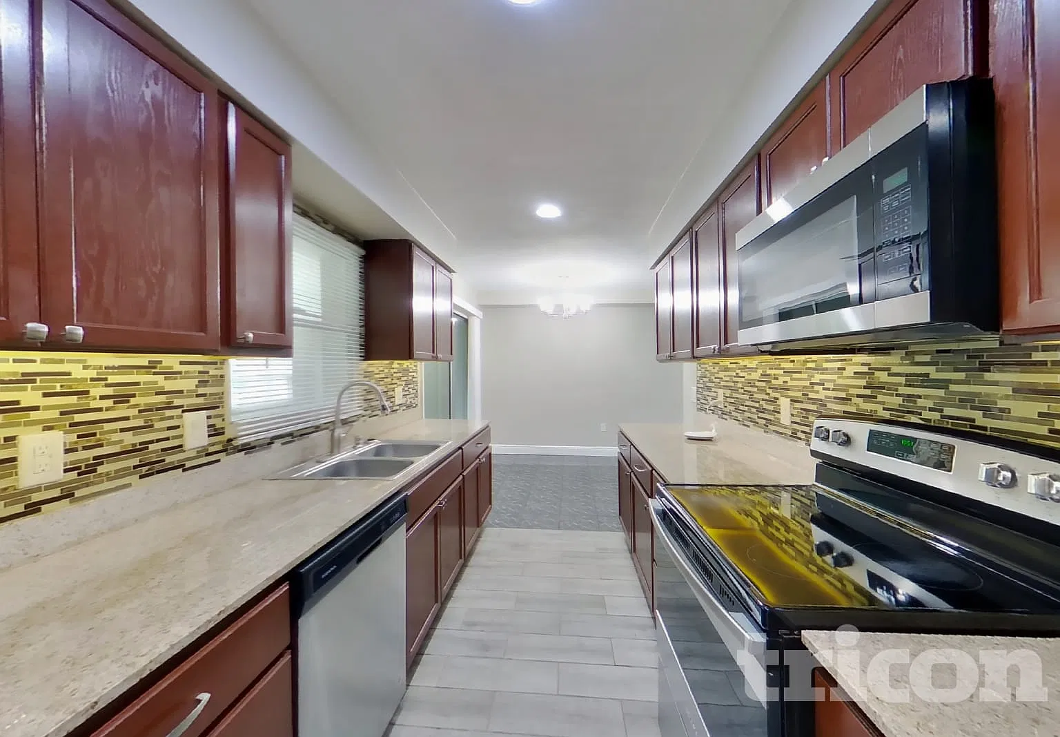8104 Plunkett Ave Orlando FL — Photo 4