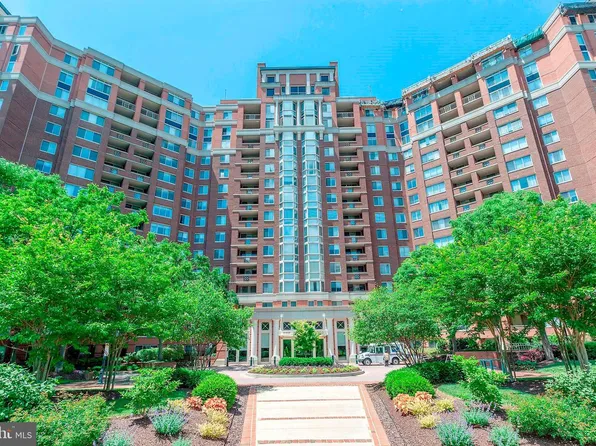 5809 Nicholson Ln APT 306, Rockville, MD 20852