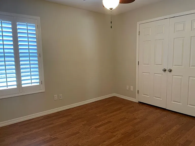 21611 N 48th Pl — Photo 12
