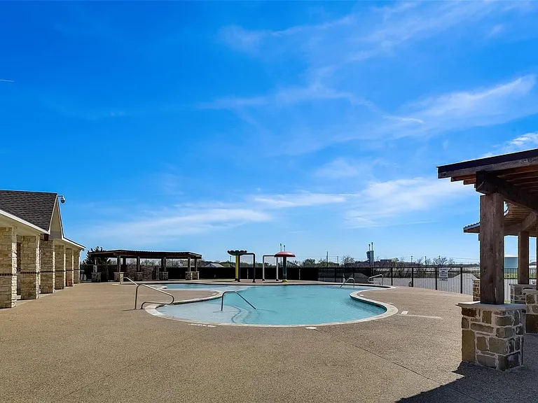 1300 Land Oak Rd — Photo 21