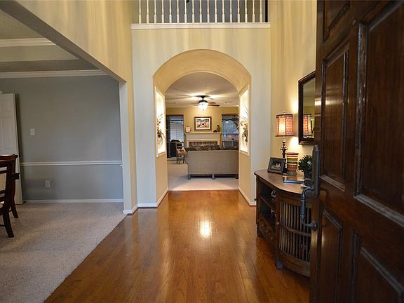 3rd image of 10742 Norchester Village Dr