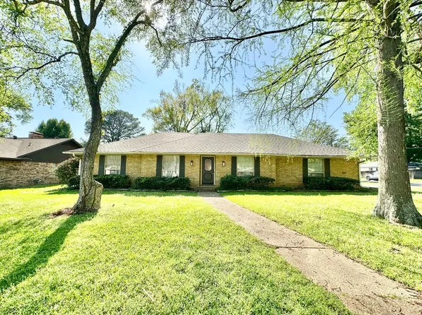 6101 Wilshire Dr, Tyler, TX 75703