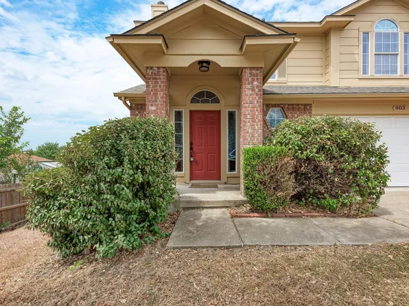 903 Estate Dr, Hutto, TX 78634