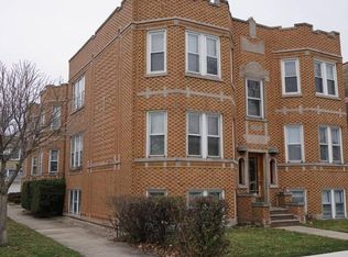 5101 W Roscoe St, Chicago, IL 60641