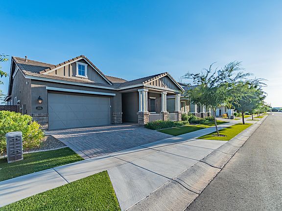 4th image of 10659 E Nido Ave