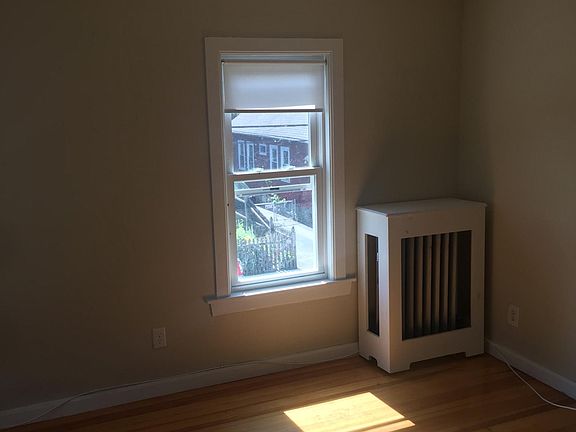 5th image of 23 Whiton Ave Floor 2