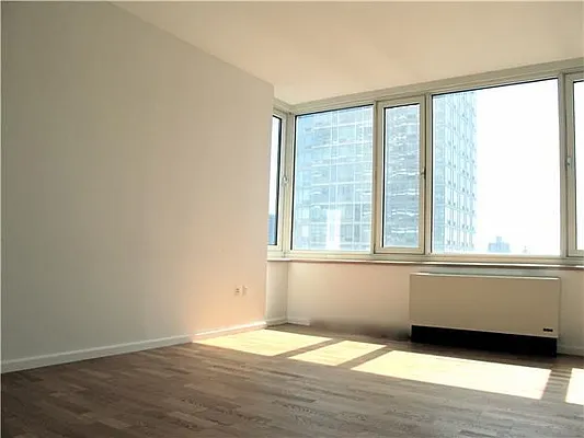 Rented by 212 Consulting Corp | media 3