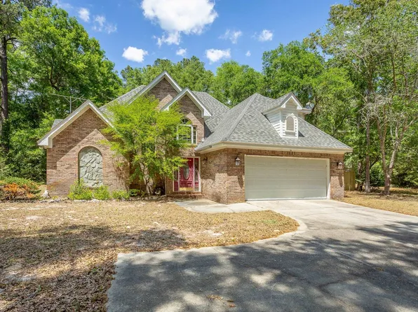 56 Reservation Ct, Crawfordville, FL 32327