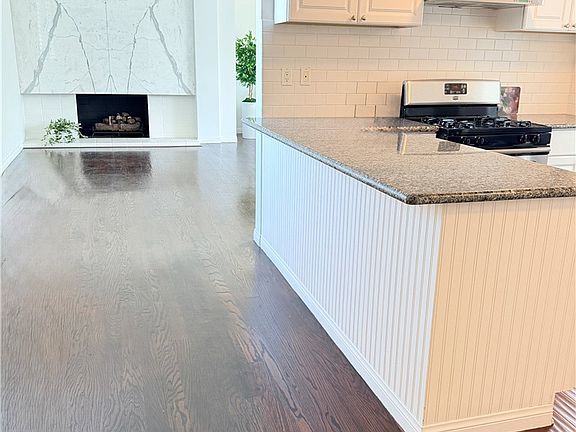 5th image of 17350 W Sunset Blvd APT 202
