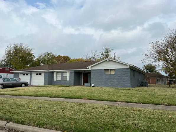 133 Avenue G, Sugar Land, TX 77498