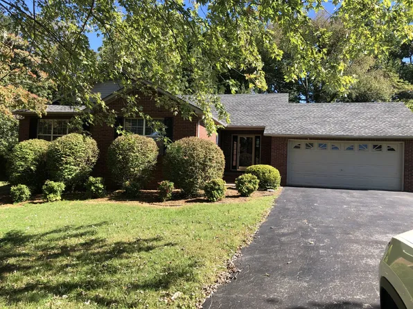 125 Old Qualls Rd, Cookeville, TN 38506
