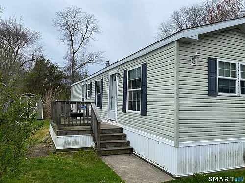 34 Terrace Dr Photo 1