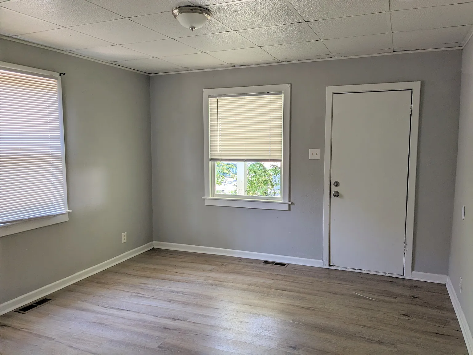 1 bed, 700 sqft, $825 — Photo 4