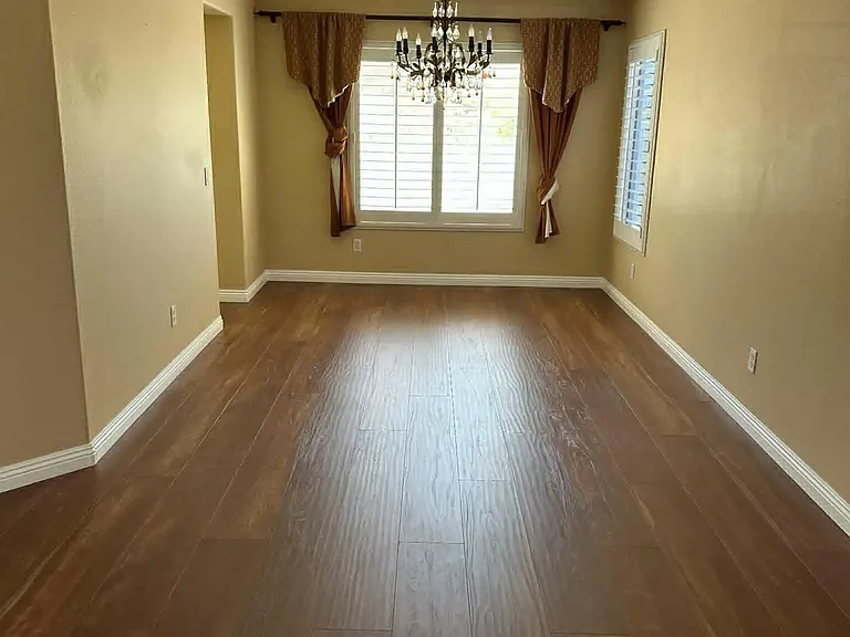 2552 Valley Waters Ct — Photo 18