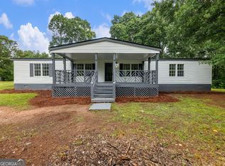 1114 Neal Rd, Commerce, GA 30530