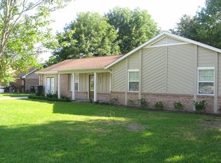 5313 Culeoka Dr, Ocean Springs, MS 39564