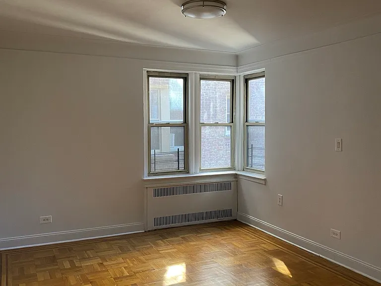 41-35 45th St #4L — Photo 11