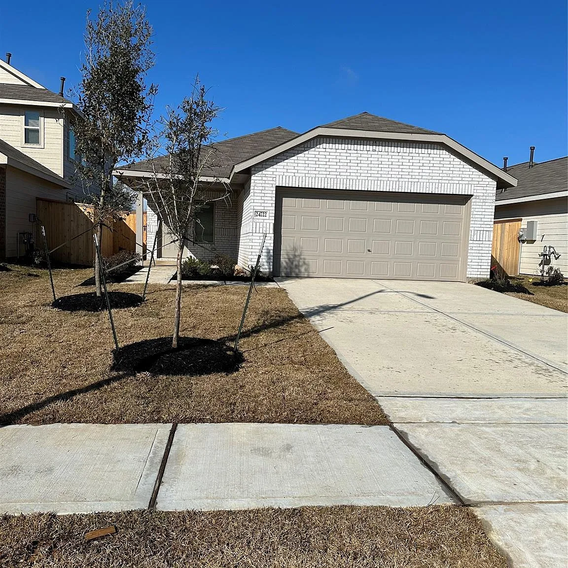 3 bed, 2.0 bath, 1461 sqft, $1,795 — Photo 4