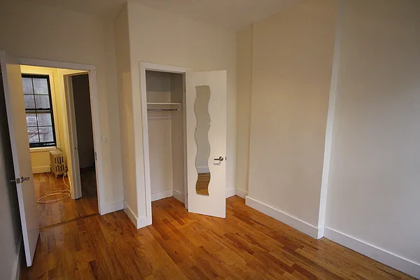 Rented by Nooklyn NYC LLC | media 26