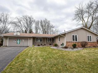 8417 28th Ave N, New Hope, MN 55427