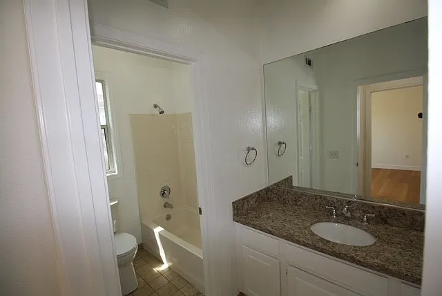 Upstairs Bath #2 w/ separate shower, tub, and water closet