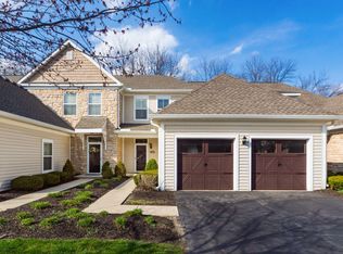 374 Westgreen Ln, Westerville, OH 43082