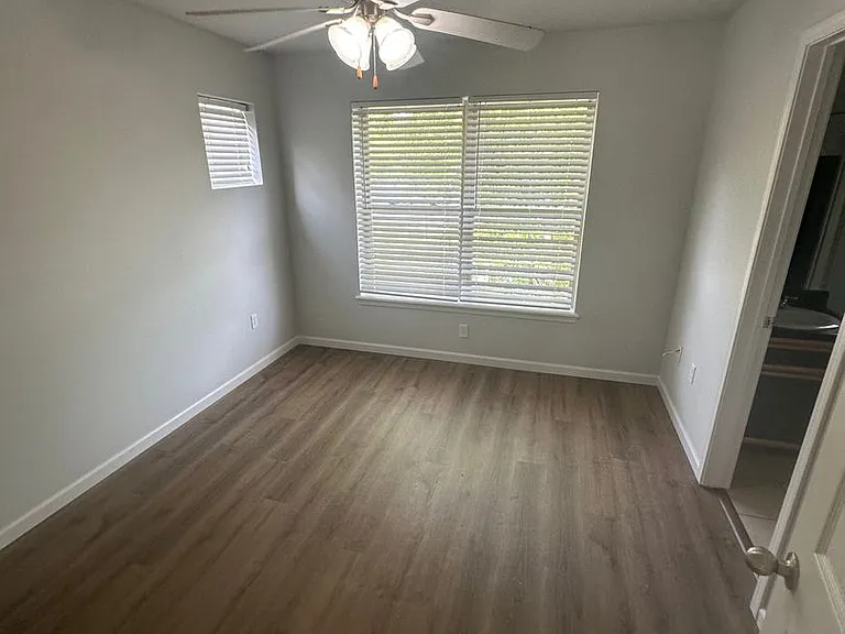 1865 N Scull Creek Dr — Photo 5