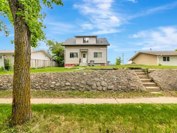 4825 N 45th St, Lloydminster, SK S9V 0H8