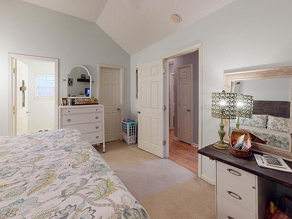 5th image of 204 Eagles Nest Ln