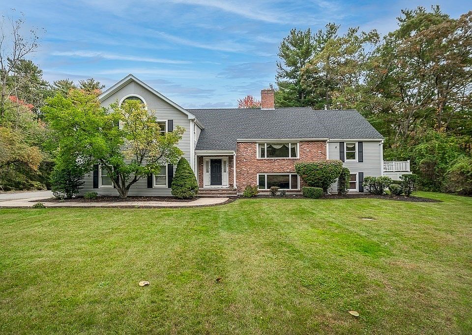 36 Alexandra Rd, Lynnfield, MA 01940 | Zillow