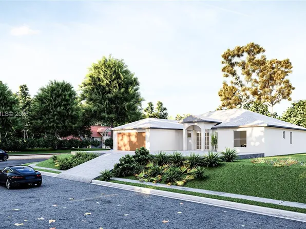 813 Bell Blvd S, Lehigh Acres, FL 33974