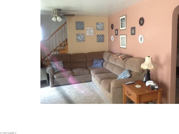 2nd image of 2633 Chestnut St