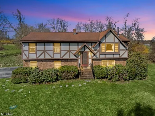 927 Warwick Tpke, Vernon Twp., NJ 07421